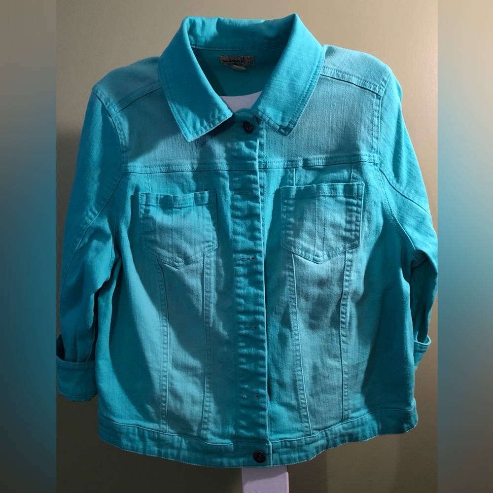Women's one-world Jean Jacket